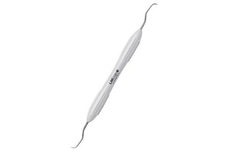 Veterinary instrument Curette-Anterior has one cutting egde creating a safe-side enabling carefree deep periodontal cleaning